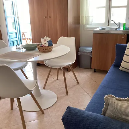 Apartment Dionysios *
