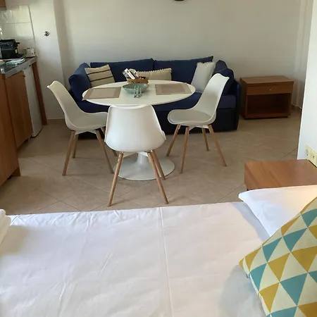 Dionysios Apartment *